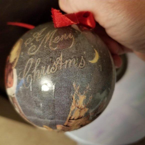 Vintage Style Set of 6 Antique Santa Paper Mache Decoupage Christmas Ornaments - Picture 12 of 15